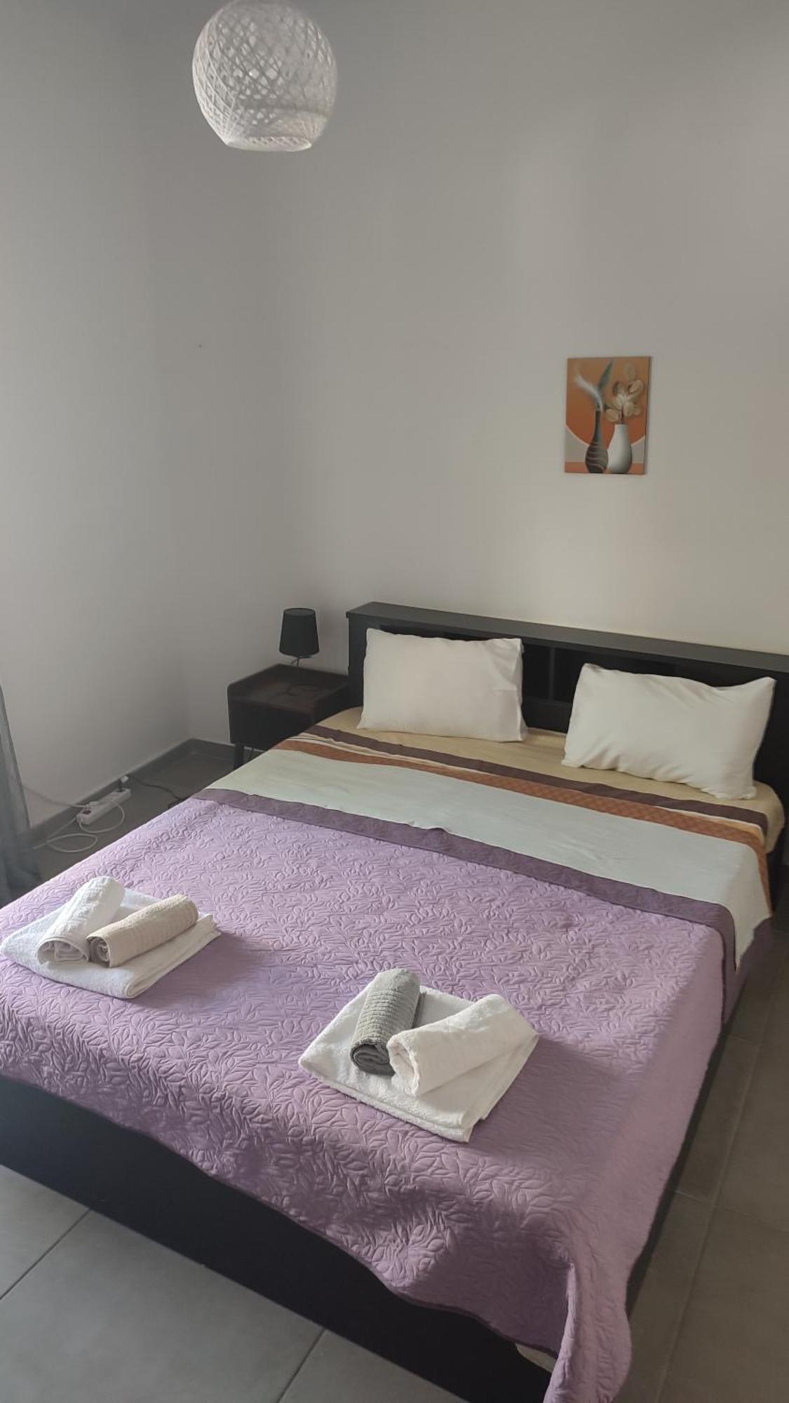 Victory'S House, 3Min Walk To Skala'S Sandy Beach Bagian luar foto
