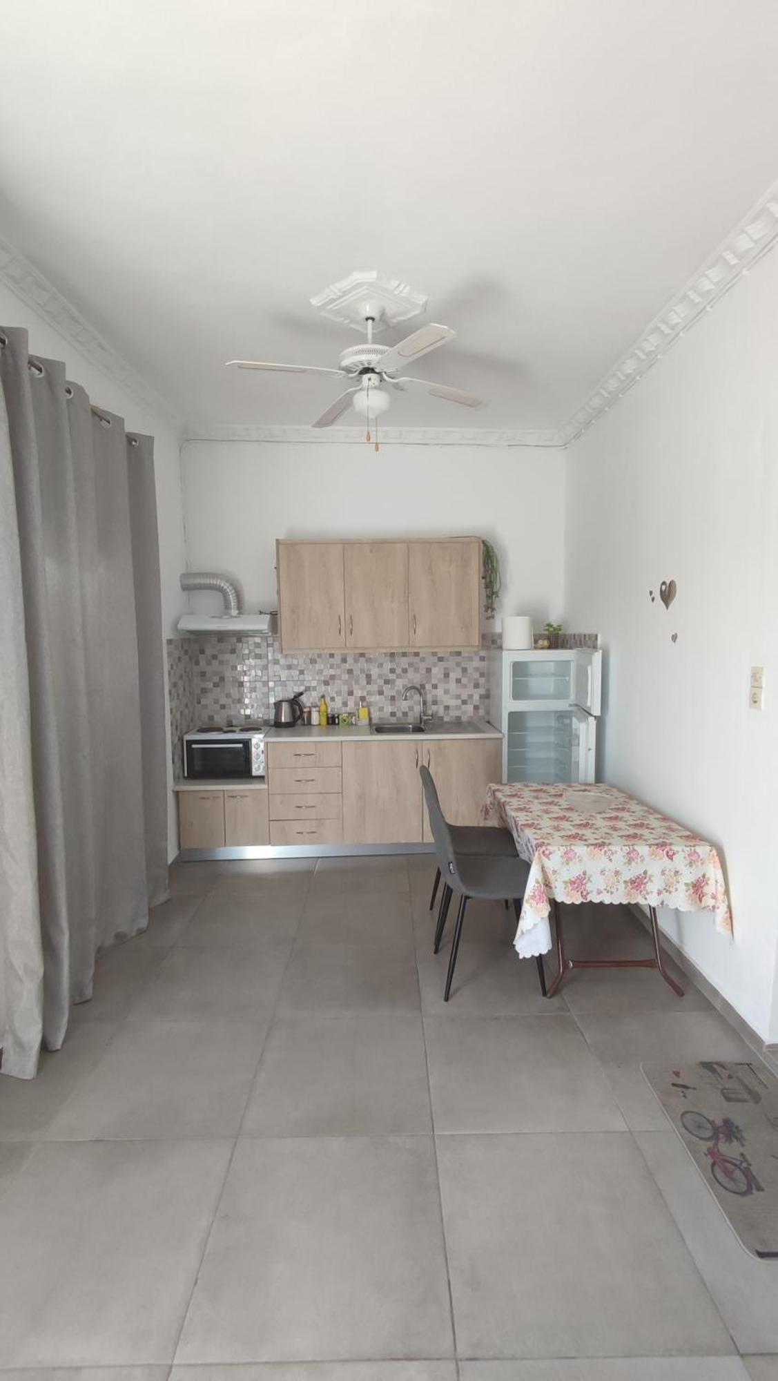 Victory'S House, 3Min Walk To Skala'S Sandy Beach Bagian luar foto
